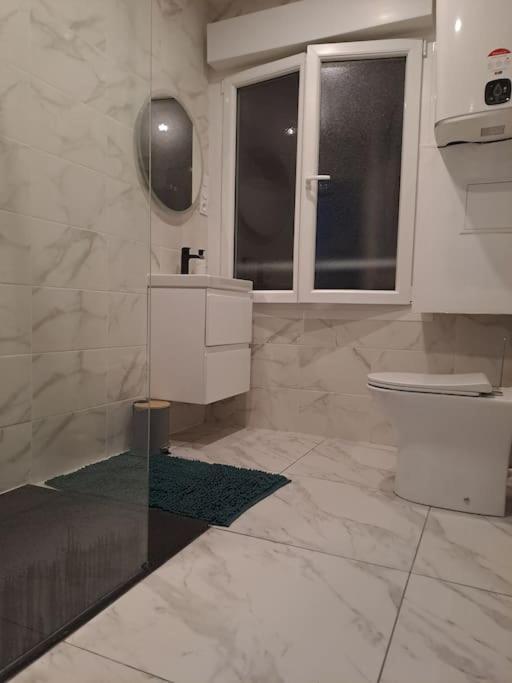Apartmán T2 Tom Krist. / Circuit 24H / Oasis /Antares Le Mans Exteriér fotografie
